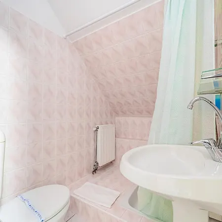 Tranzit Vendeghaz B Bed and breakfast
