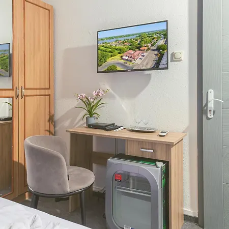 Tranzit Vendeghaz B 3* Ráckeve